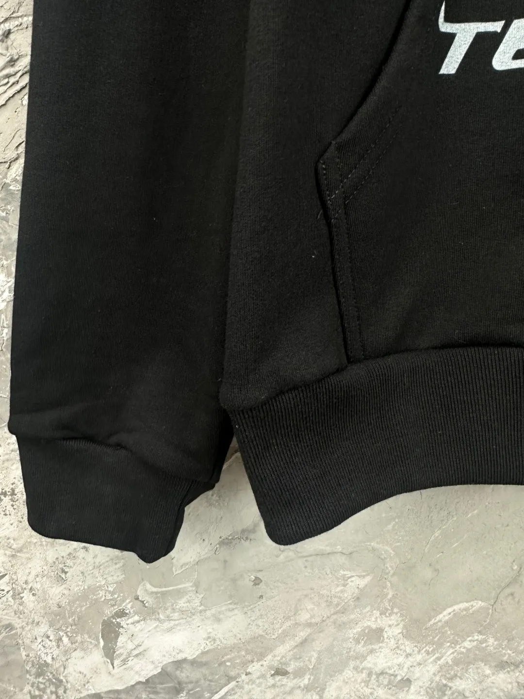 BALENCI*GA Lamborghini . . . . . 460g . Same Style -Color：Black -SIZE：Xs S M L 8985#